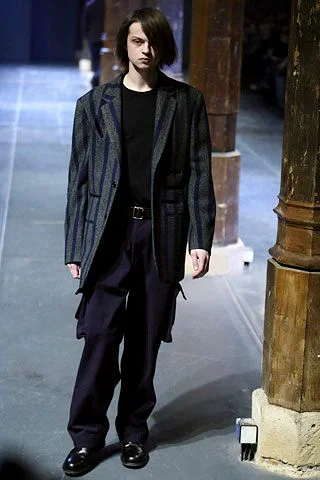 Look 10